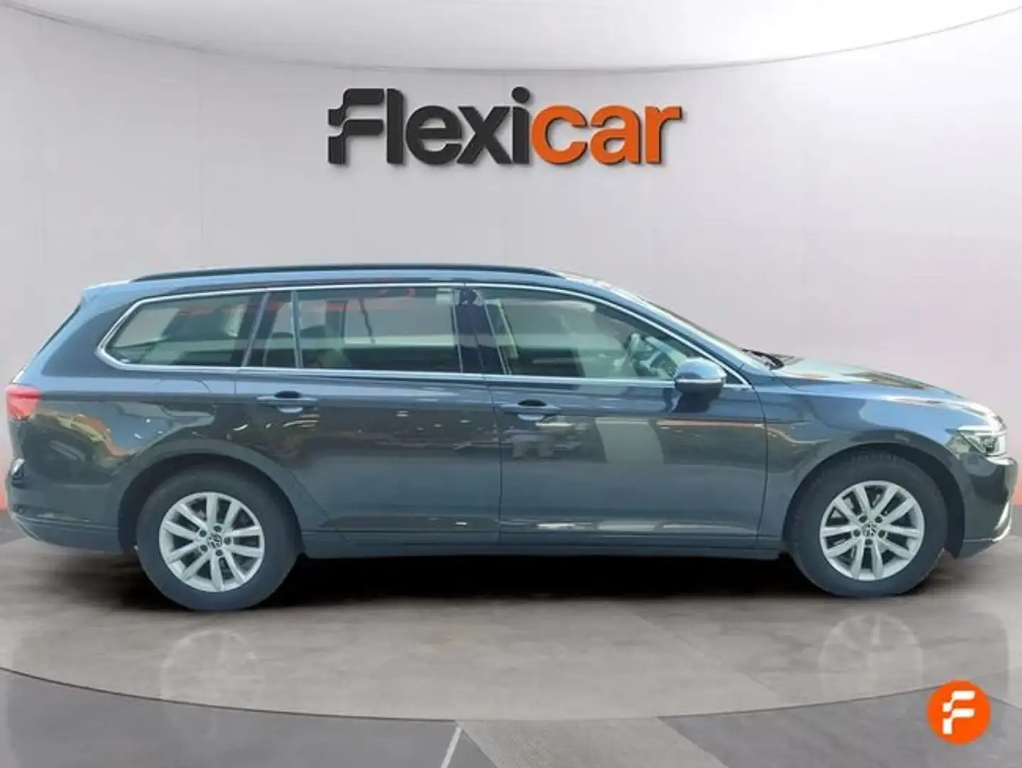 Volkswagen Passat Variant 2.0TDI EVO 90kW DSG7 Gris - 2
