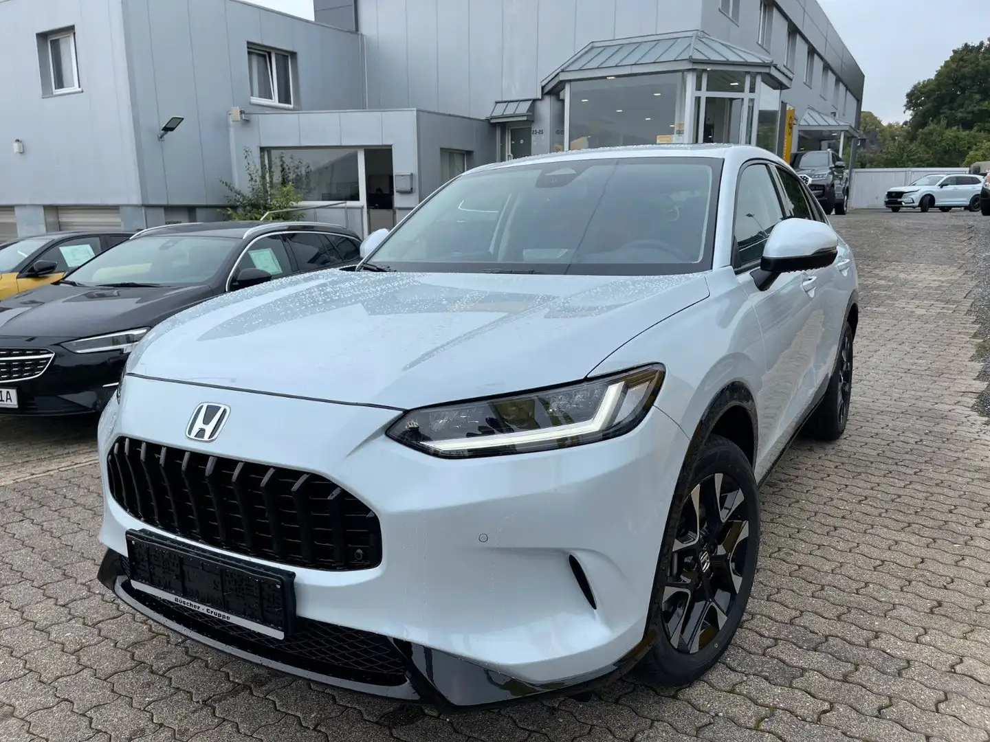 Honda ZR-V Hybrid 2.0 Automatik Advance Weiß - 2