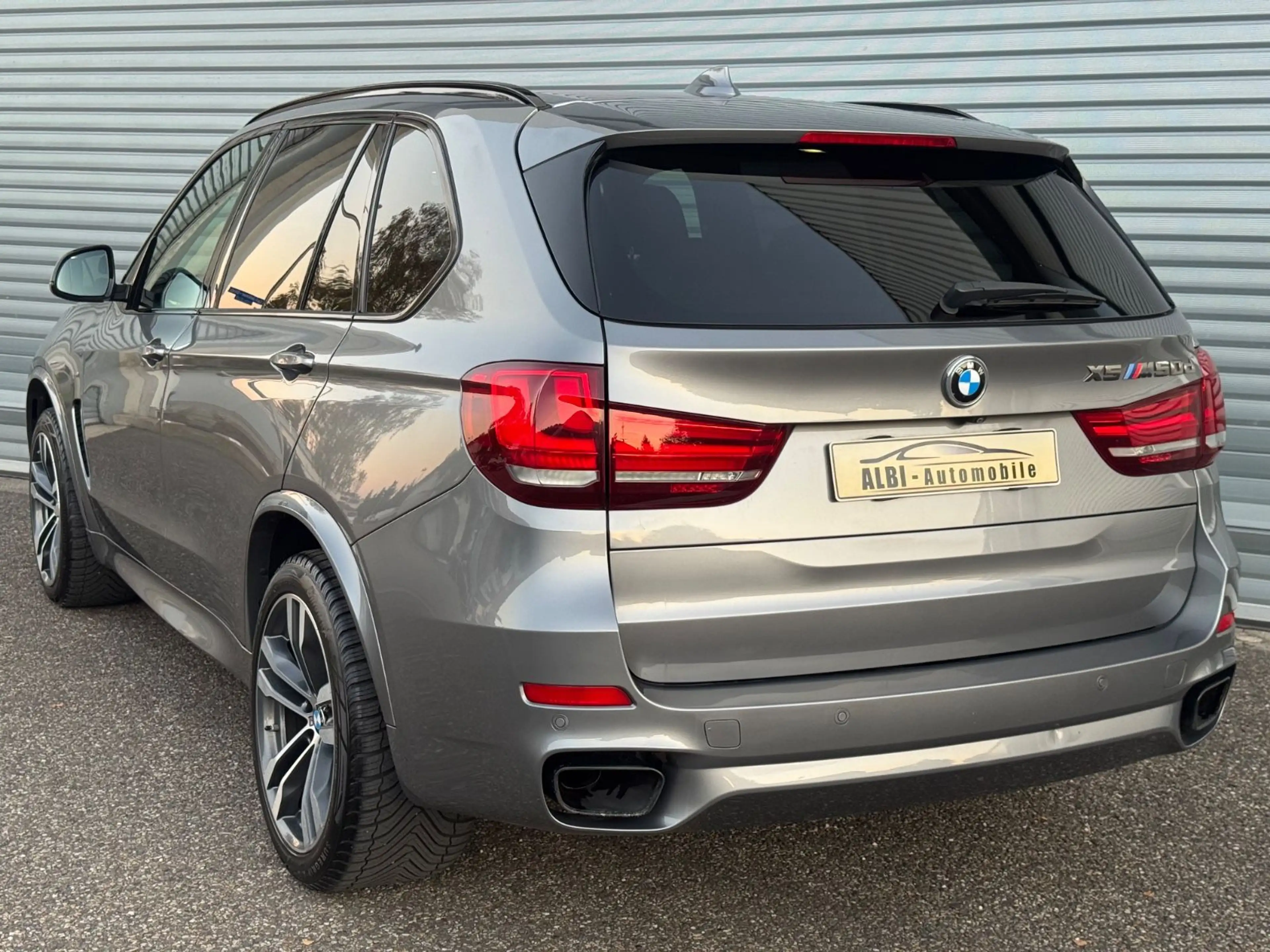 BMW X5 M50 d — photo 2