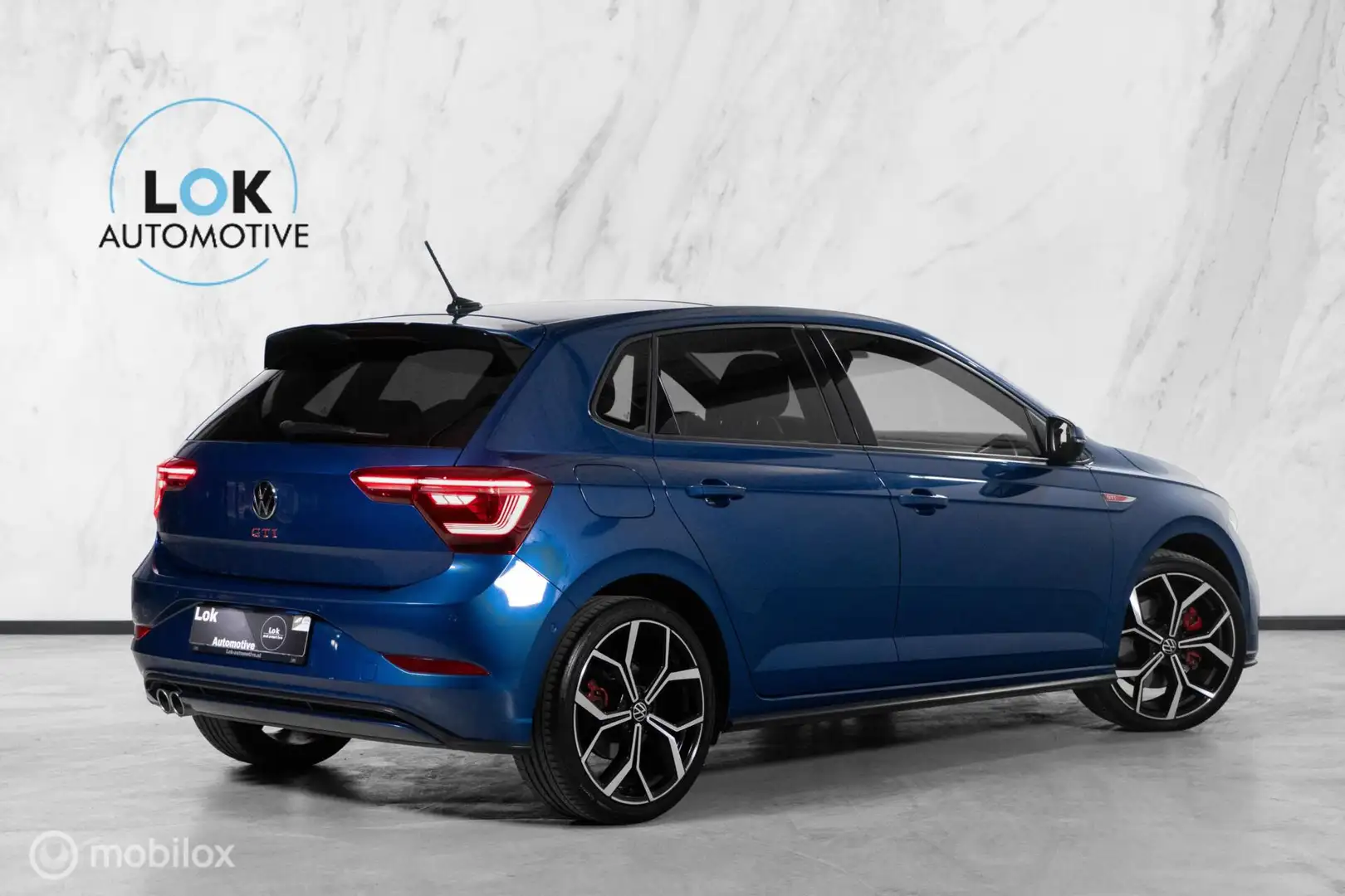 Volkswagen Polo GTI 2.0 TSI PANO|BEATS|IQLIGHT|ACC|VELOURS| Blauw - 2