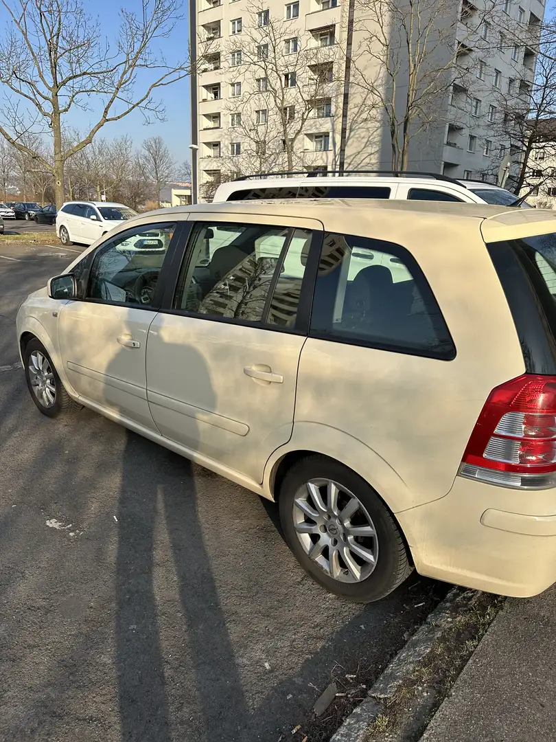 Opel Zafira Family Beige - 2