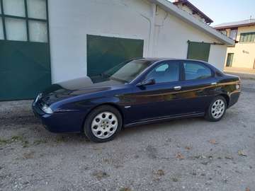 2.5 V6 24v
