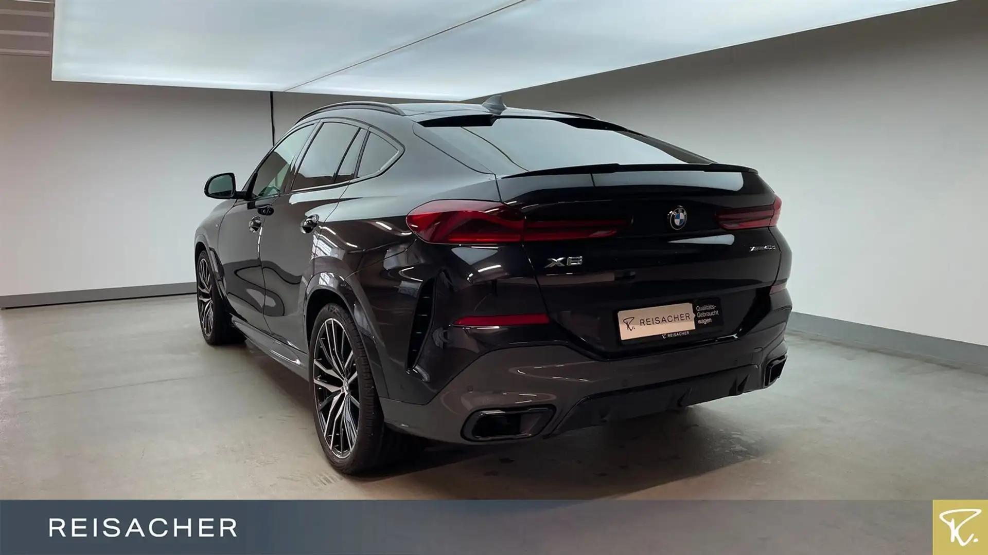 BMW X6 xDrive40d A M-Sport,AHK,DAProf,StdHzg,HUD Schwarz - 2