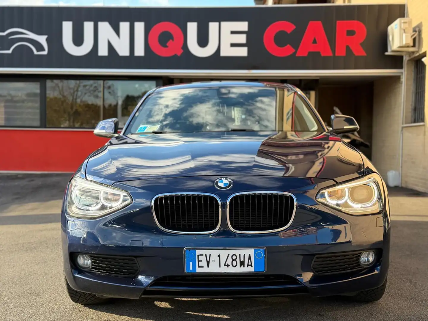 BMW 118 d 5p. Unique Blau - 2