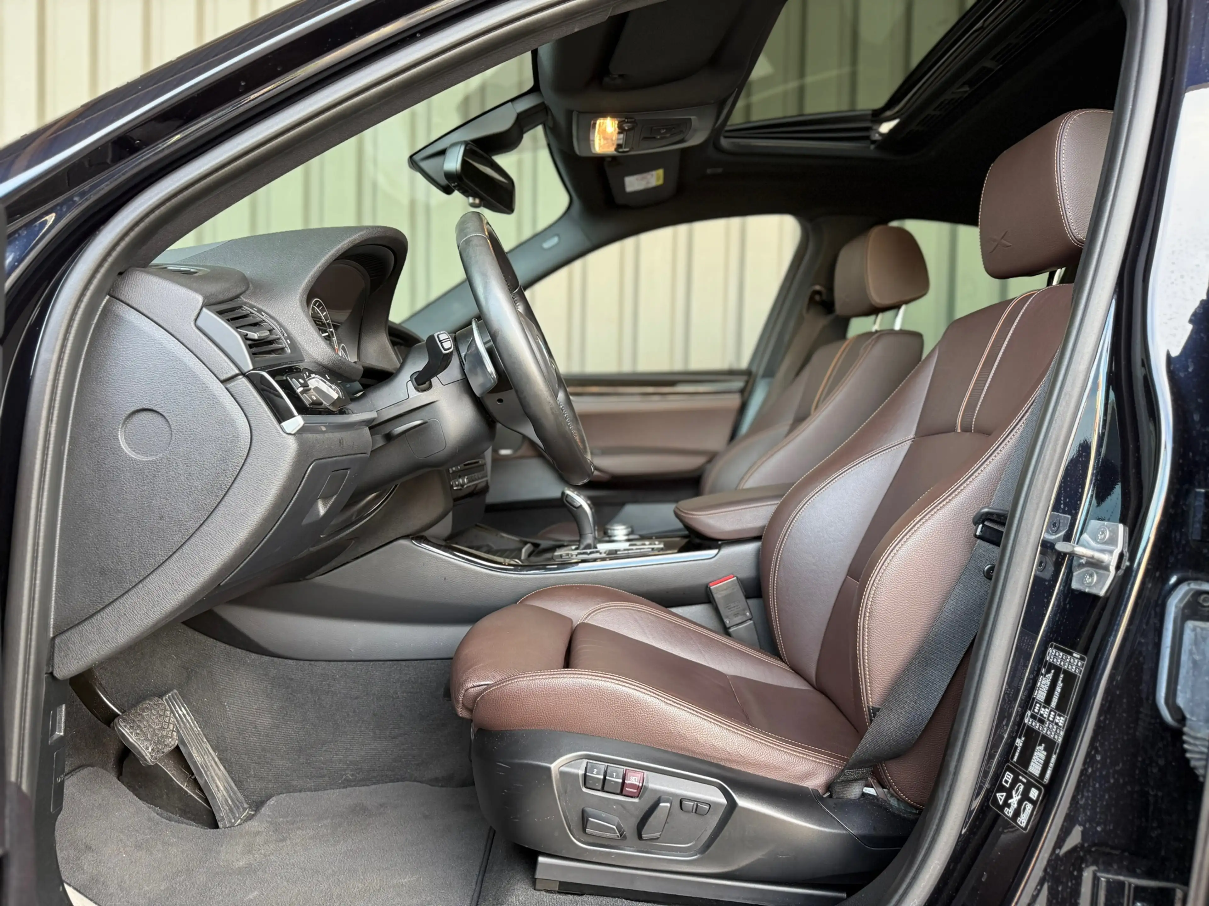 BMW X4 M40i Centennial High Executive / Full option / Pan — photo 12
