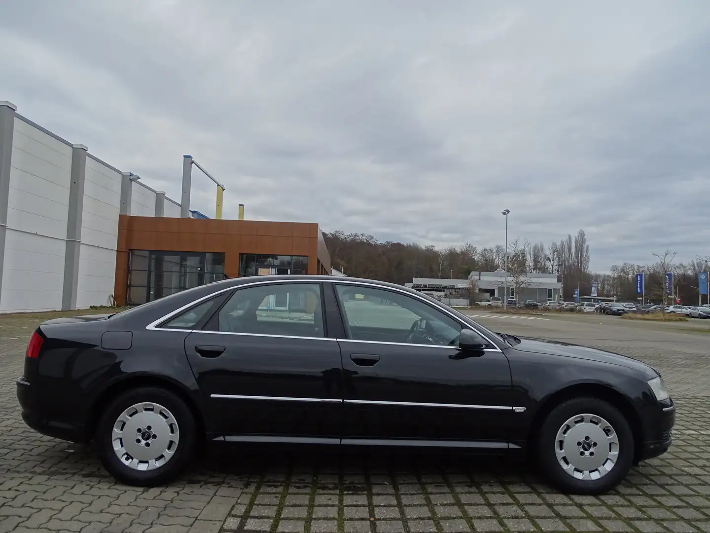 Audi A8 A8 3.0 TDI quattro*MEMO*LEDER*NAVI*8 FACH Noir - 2