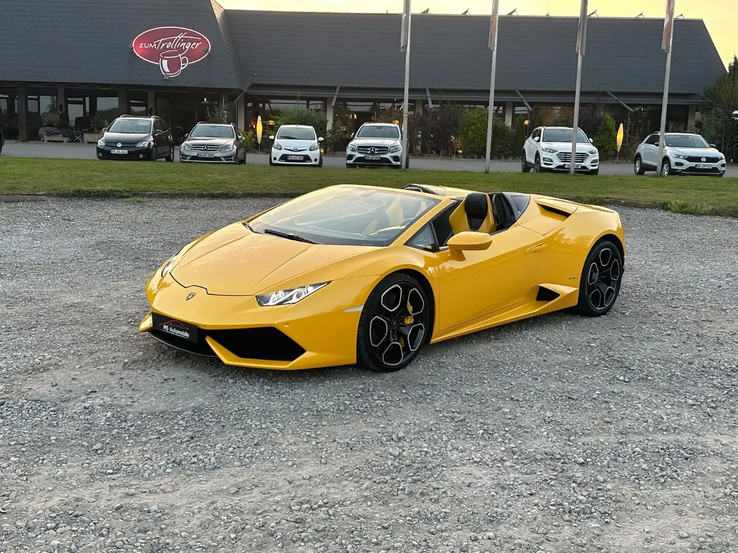 Lamborghini Huracán LP610-4 Spyder Reifen+Service neu Sarı - 1