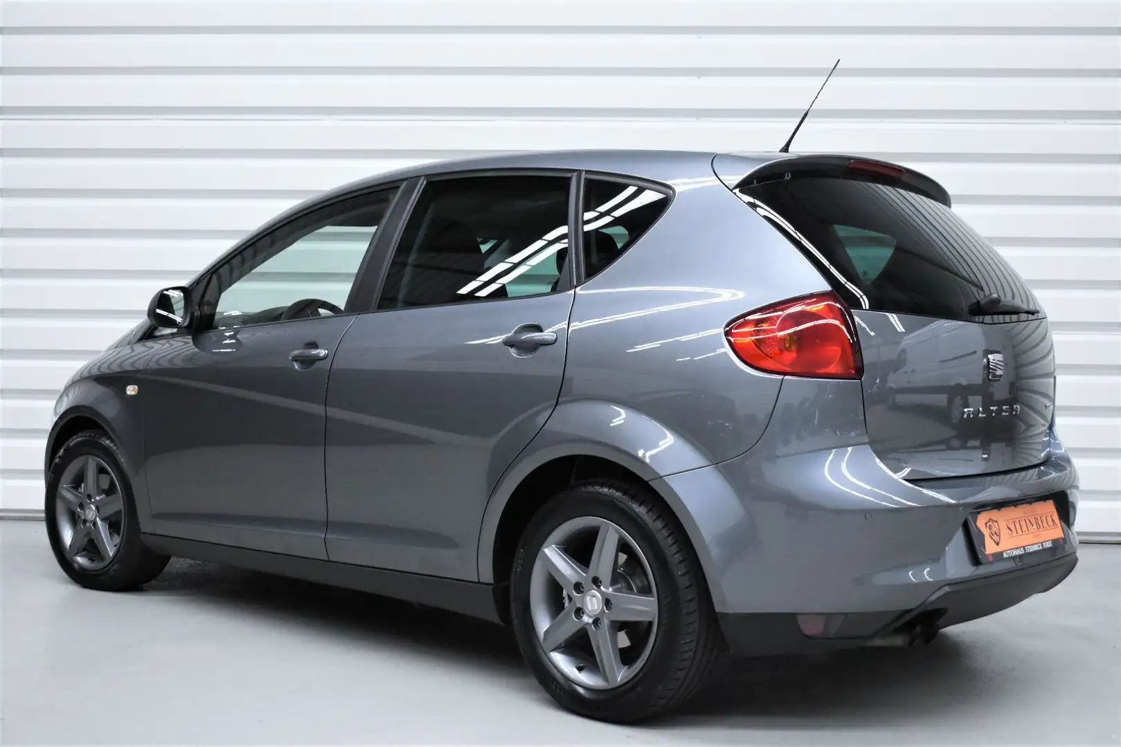 SEAT Altea Sun+Tempomat+Navi+PDC+SHZ+1.Hand Grau - 2