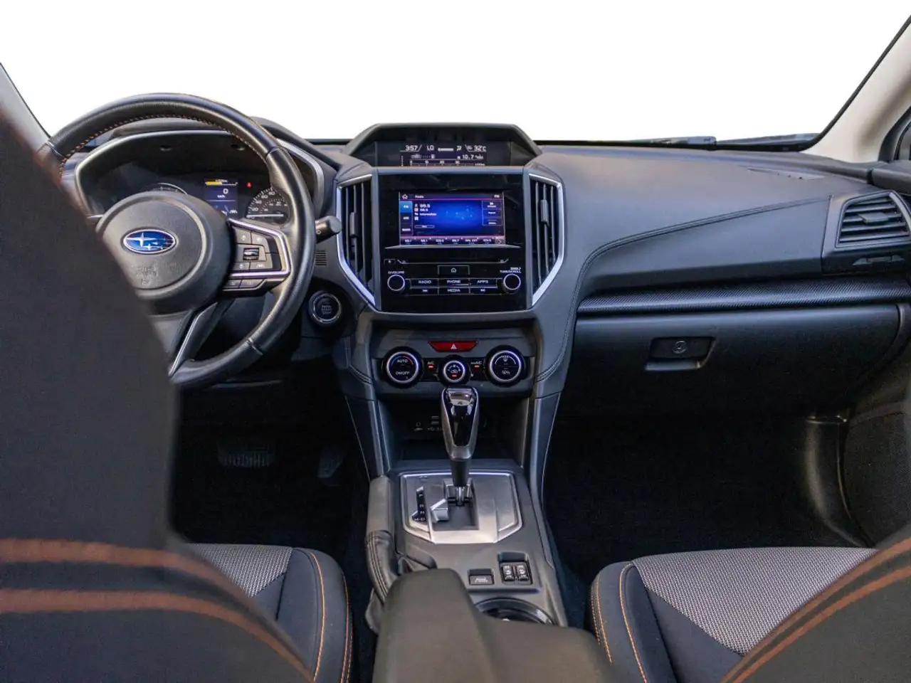 Subaru Crosstrek photo Subaru Crosstrek