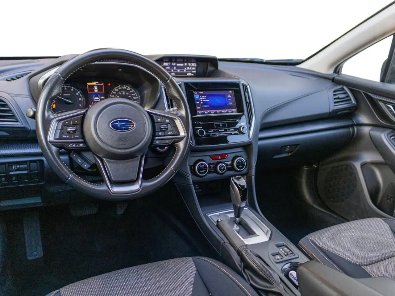 Subaru Crosstrek photo Subaru Crosstrek