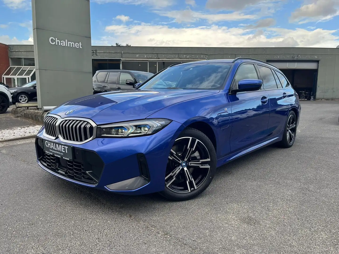 BMW 320 320e Touring Aut. M Sport Pack / PLUG-IN / Blau - 1
