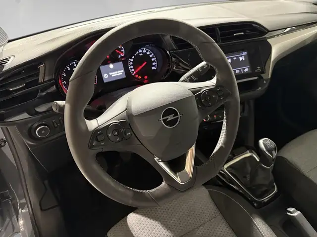 Opel Corsa view 8