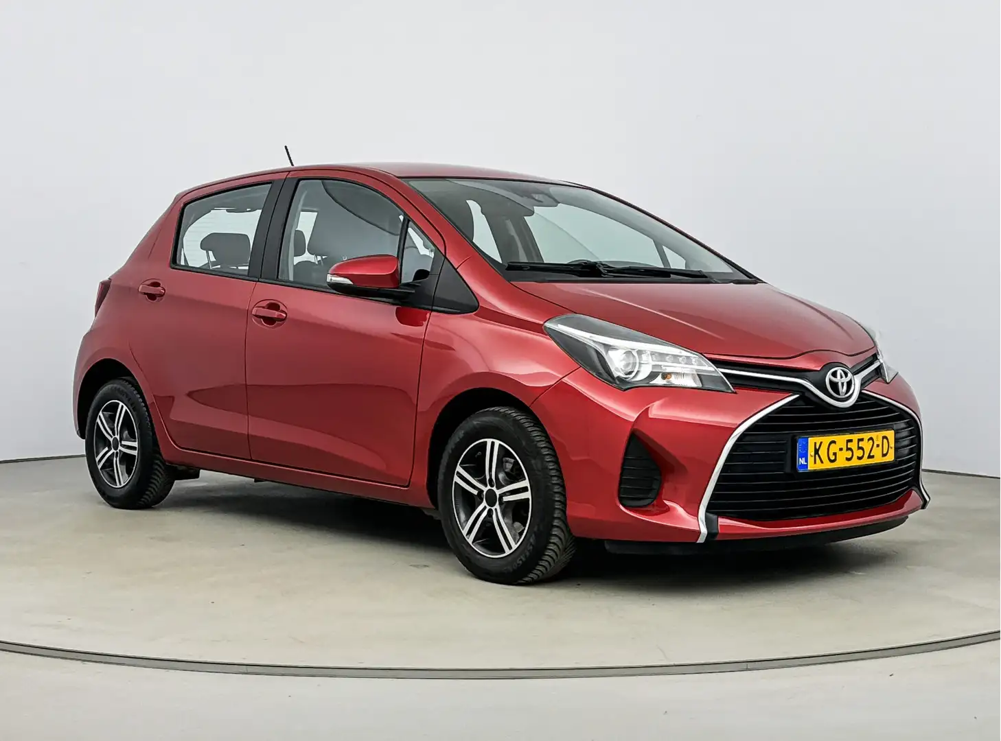 Toyota Yaris 1.0 VVT-i Trend | Camera | Airco | Bleutooth | Rouge - 2