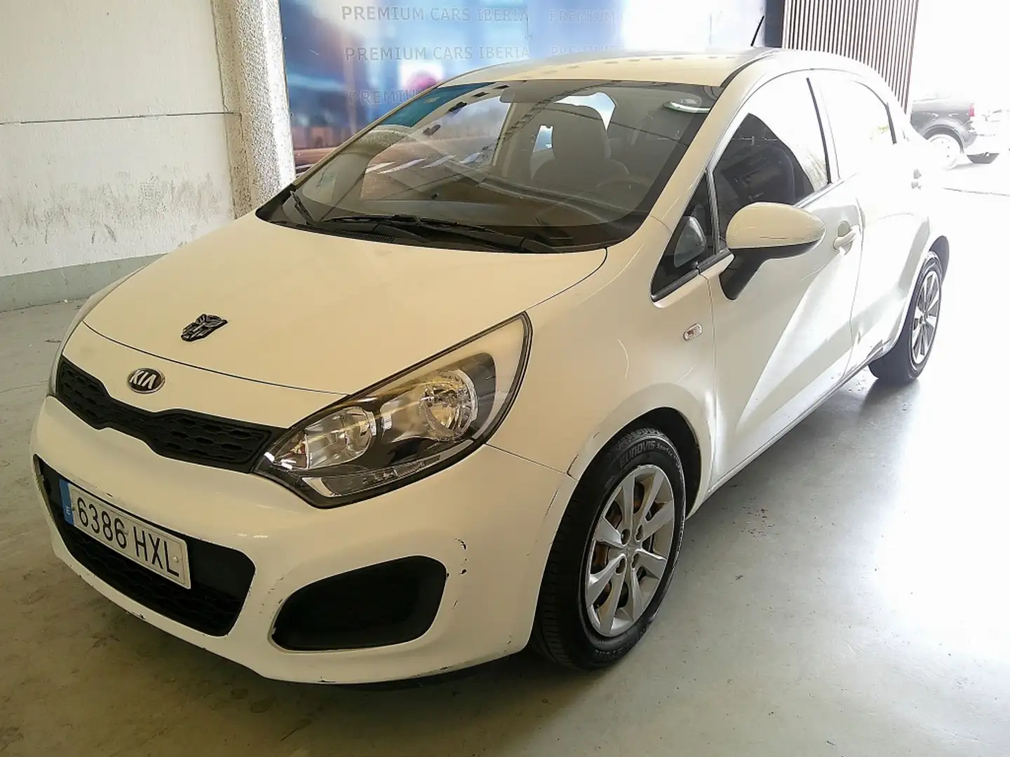 Kia Rio 1.2 Concept Wit - 1