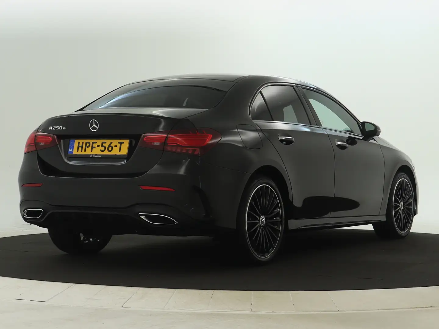 Mercedes-Benz A 250 e AMG Line | AMG Line Advanced Plus | Night Pakket Schwarz - 2