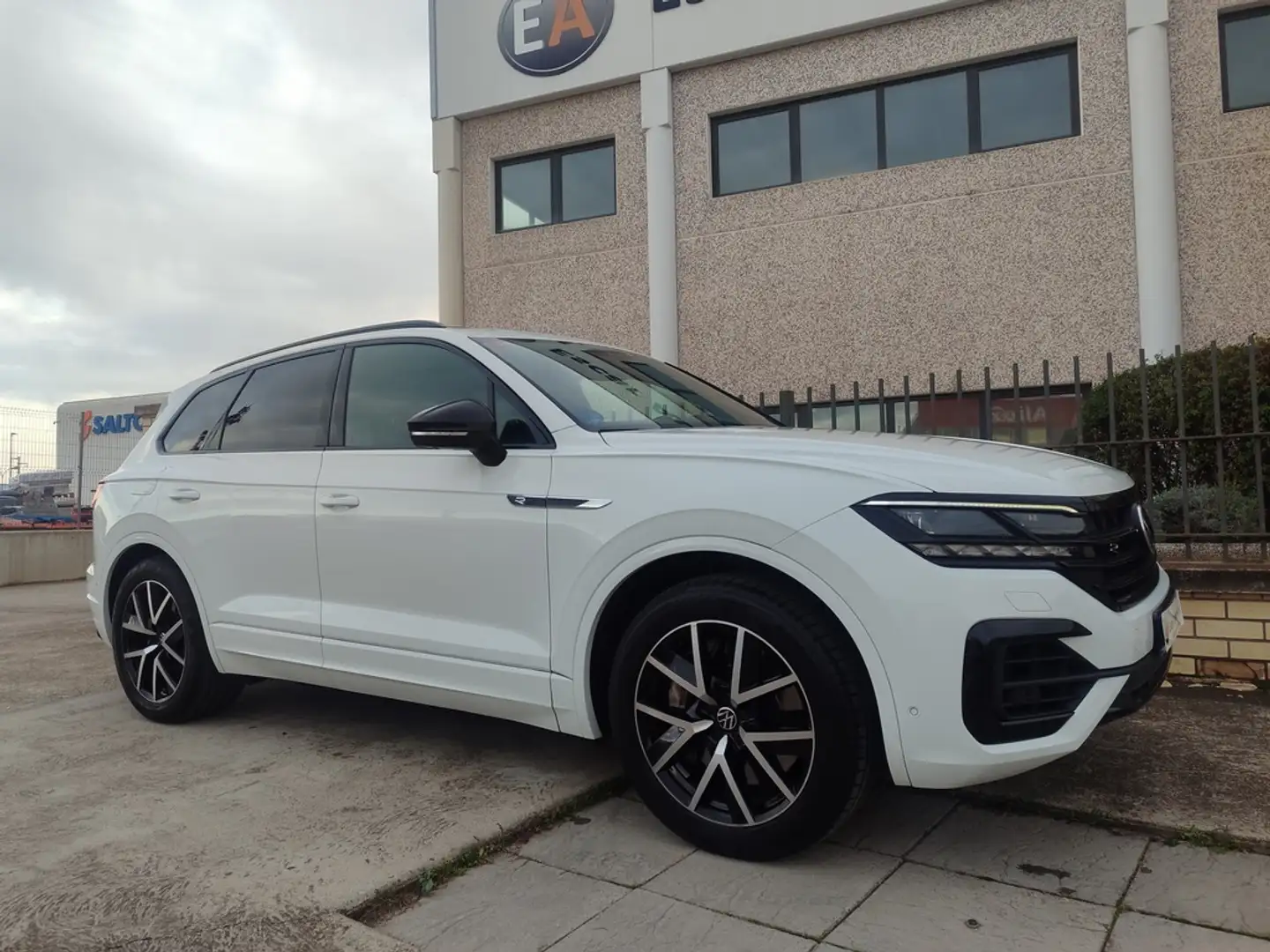 Volkswagen Touareg 3.0TSI V6 R 4Motion Tiptronic Blanco - 1