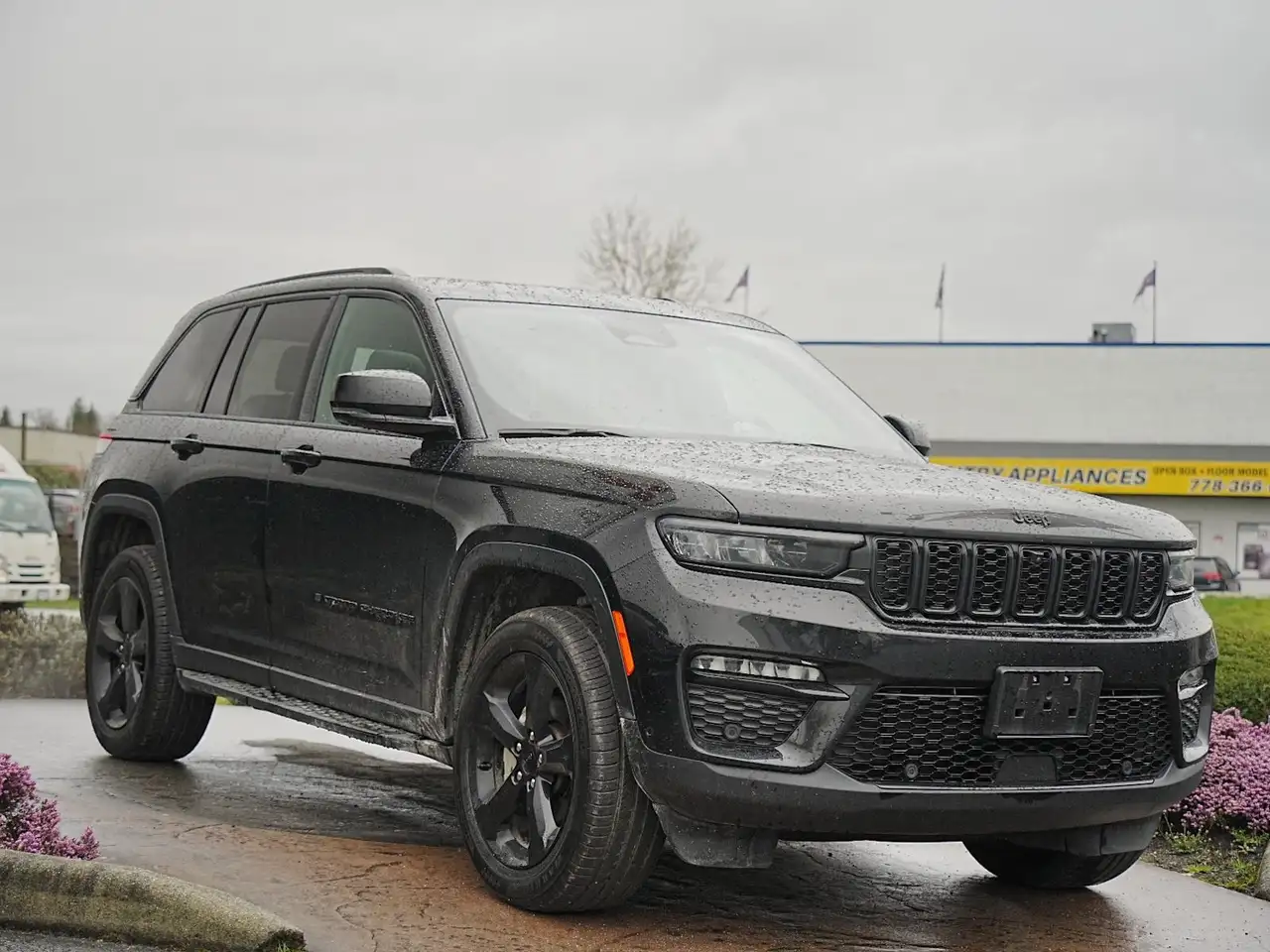 Jeep Grand Cherokee снимка Jeep Grand Cherokee