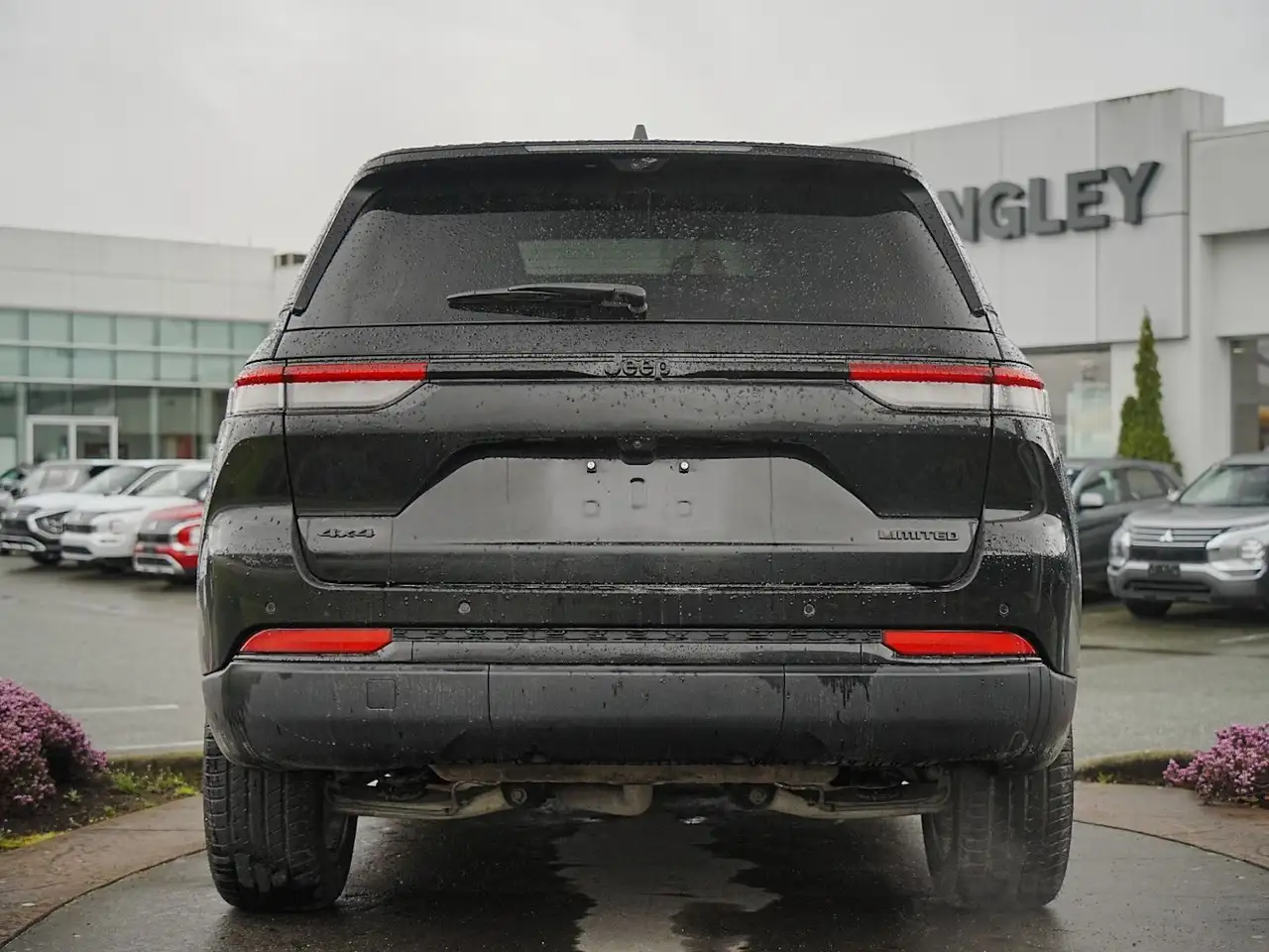 Jeep Grand Cherokee снимка Jeep Grand Cherokee