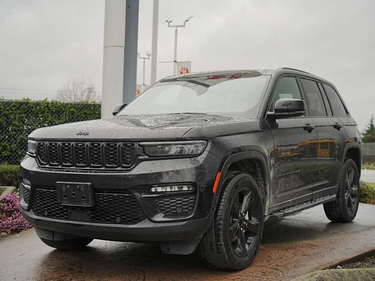 Jeep Grand Cherokee снимка Jeep Grand Cherokee
