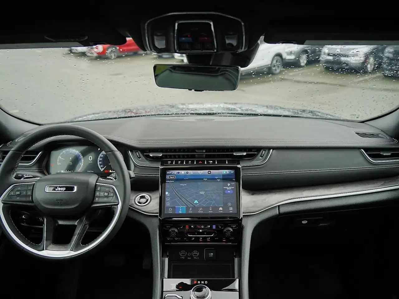 Jeep Grand Cherokee снимка Jeep Grand Cherokee