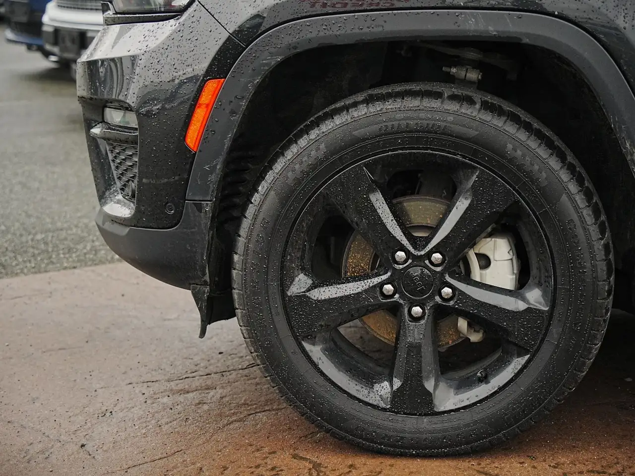 Jeep Grand Cherokee снимка Jeep Grand Cherokee