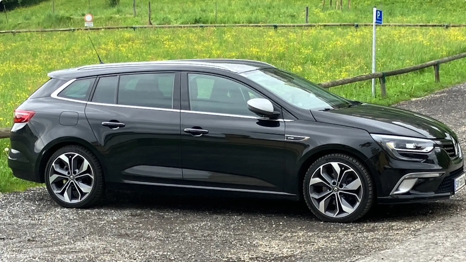 Renault Megane Mégane Grandtour GT-Line Energy dCi 130 GT-Line Schwarz - 1