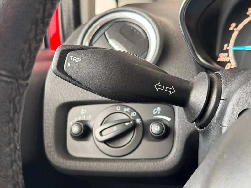 Ford Fiesta 🟩1.0 ESSENCE 101CV - AUTOMATIQUE -  AIRCO - 5 PORTES - TITANIUM — photo 14