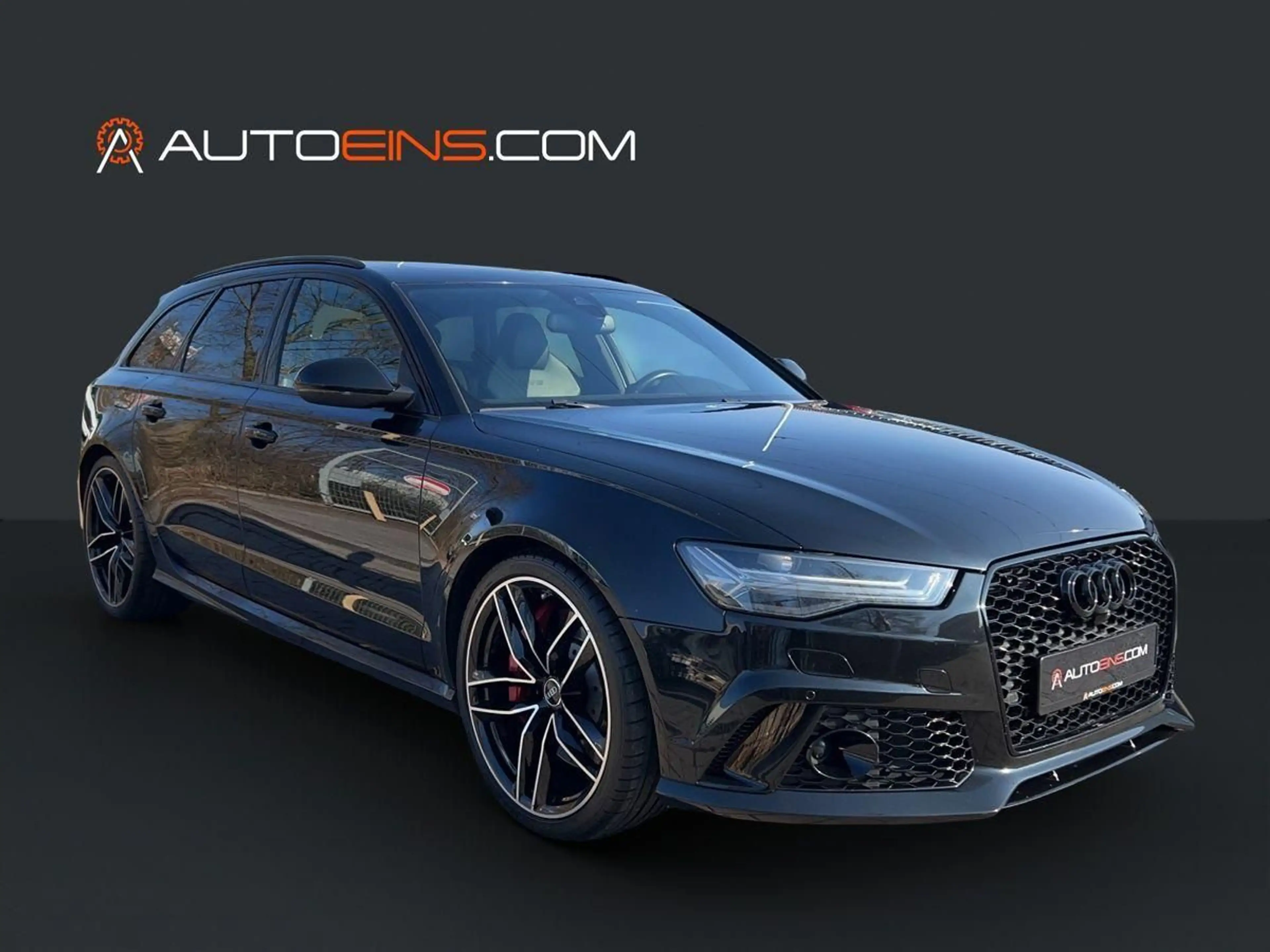 Audi RS6 4.0 TFSI quattro Performance*Pano*