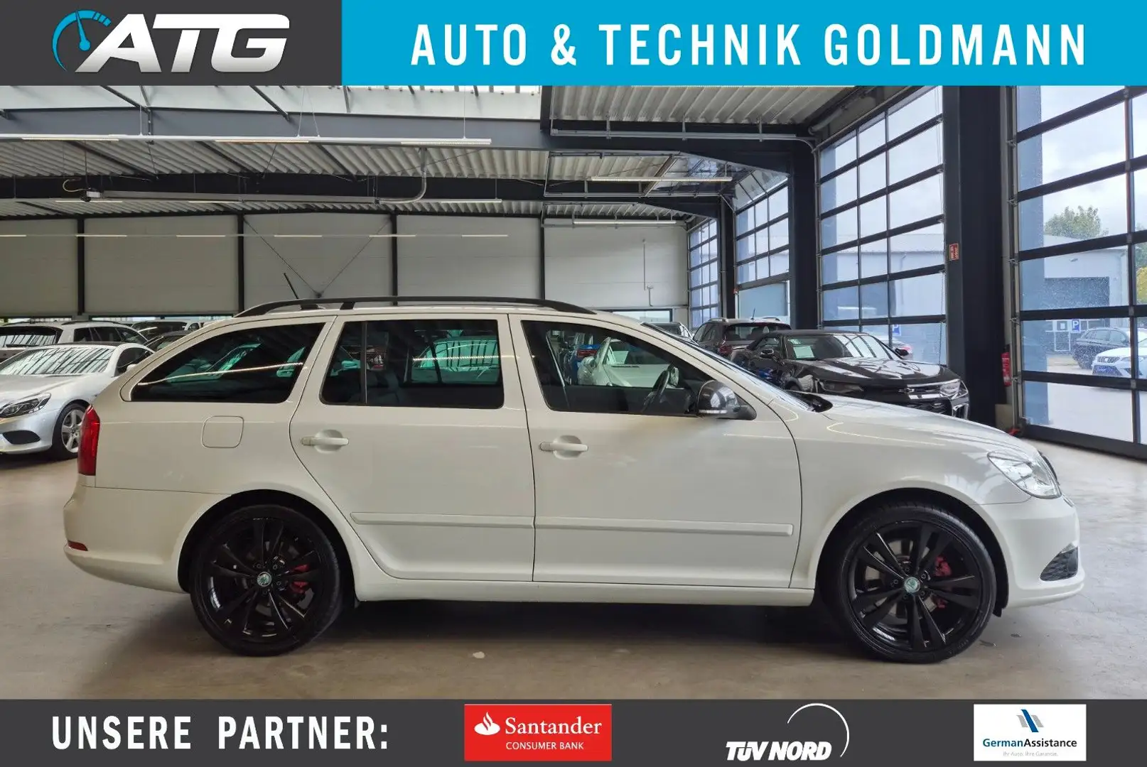 Skoda Octavia OCTAVIA RS COMBI 2.0 TDI LEDER NAV XENON SHZ PDC Weiß - 1