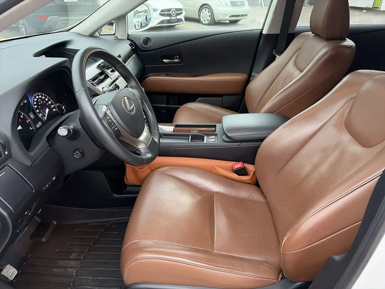 Lexus RX photo Lexus RX