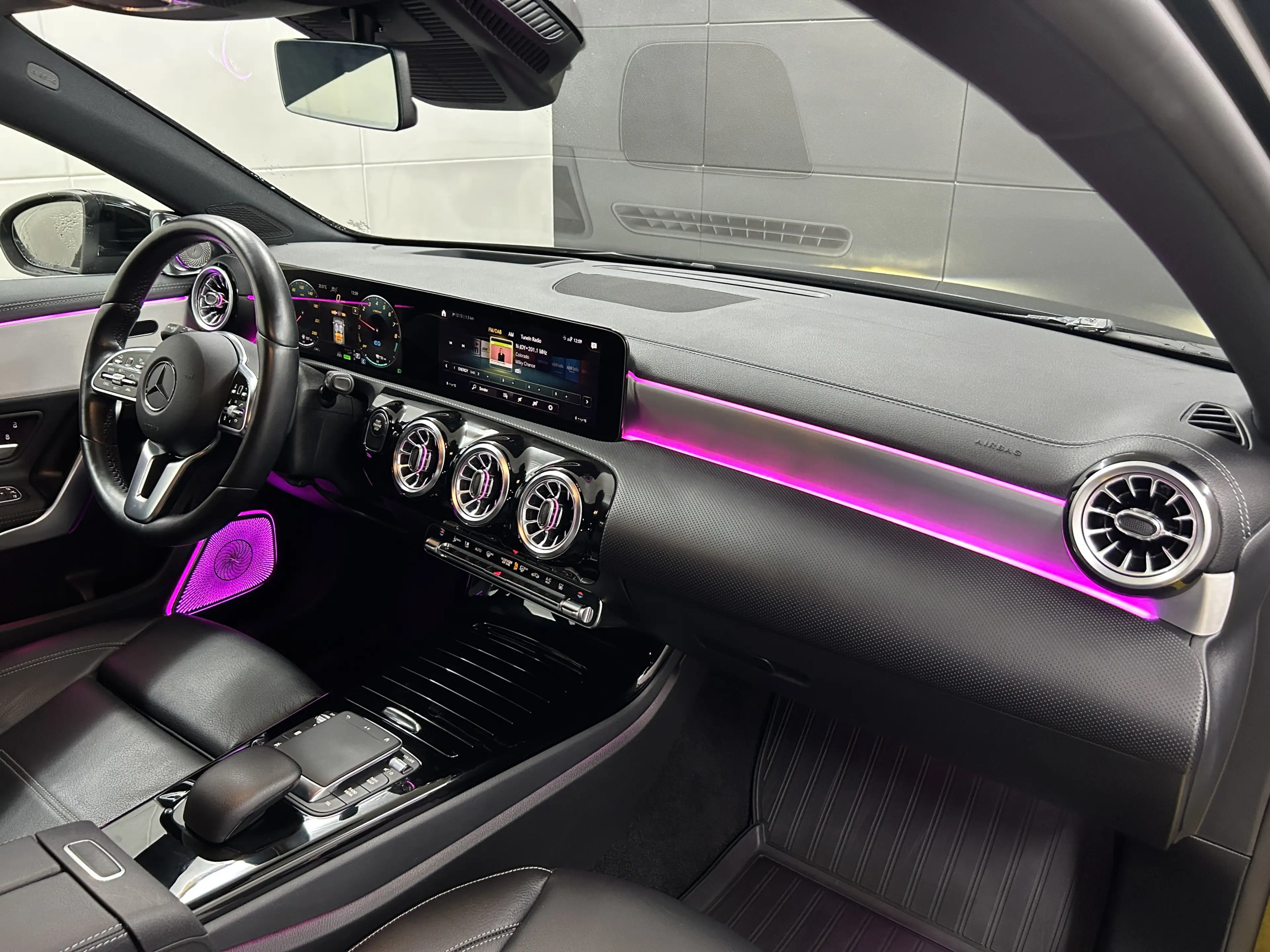 Mercedes-Benz A 250 e Progressive+360°+HUD+Burmester+ACC+LED — photo 11