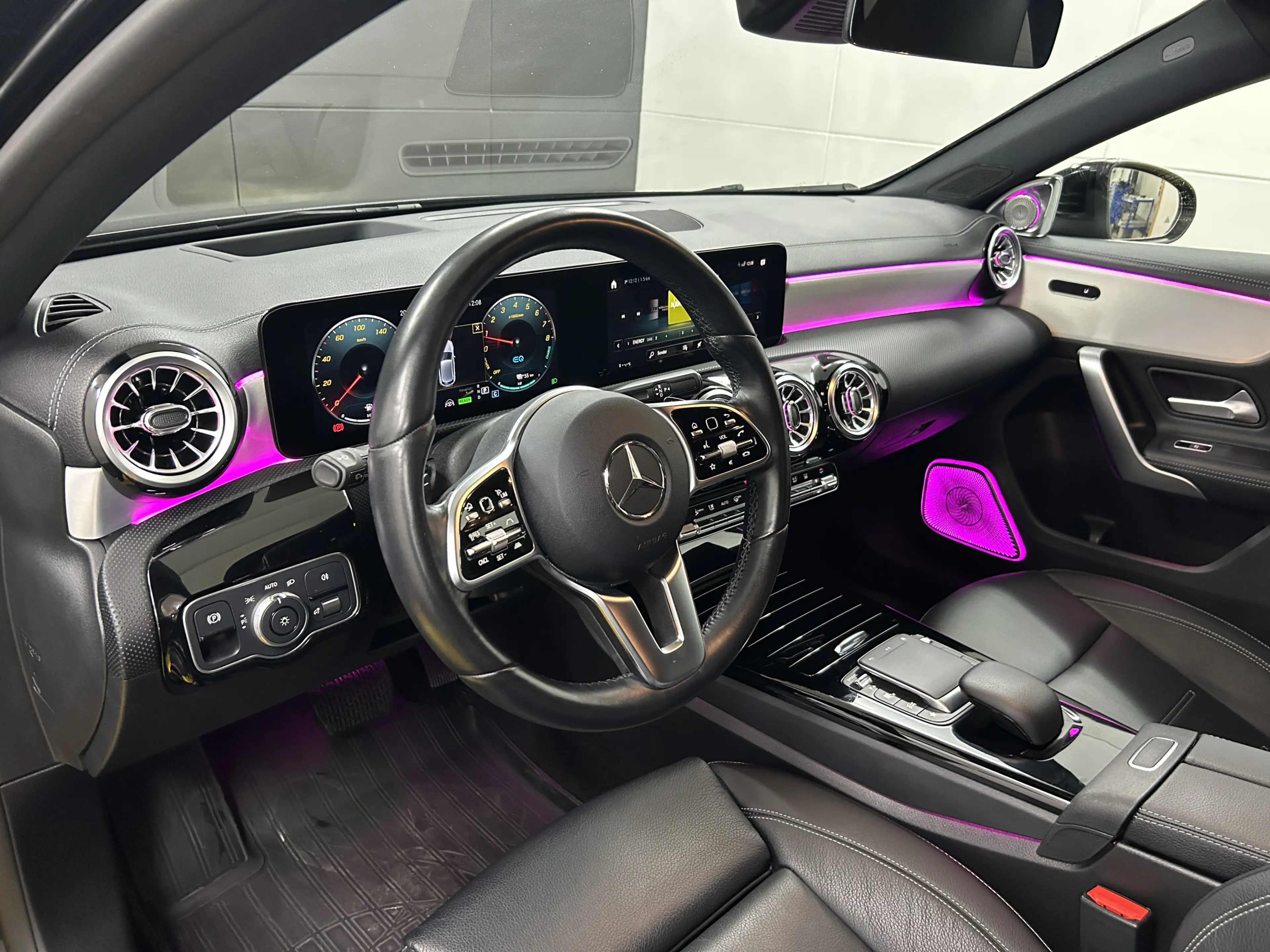 Mercedes-Benz A 250 e Progressive+360°+HUD+Burmester+ACC+LED — photo 8