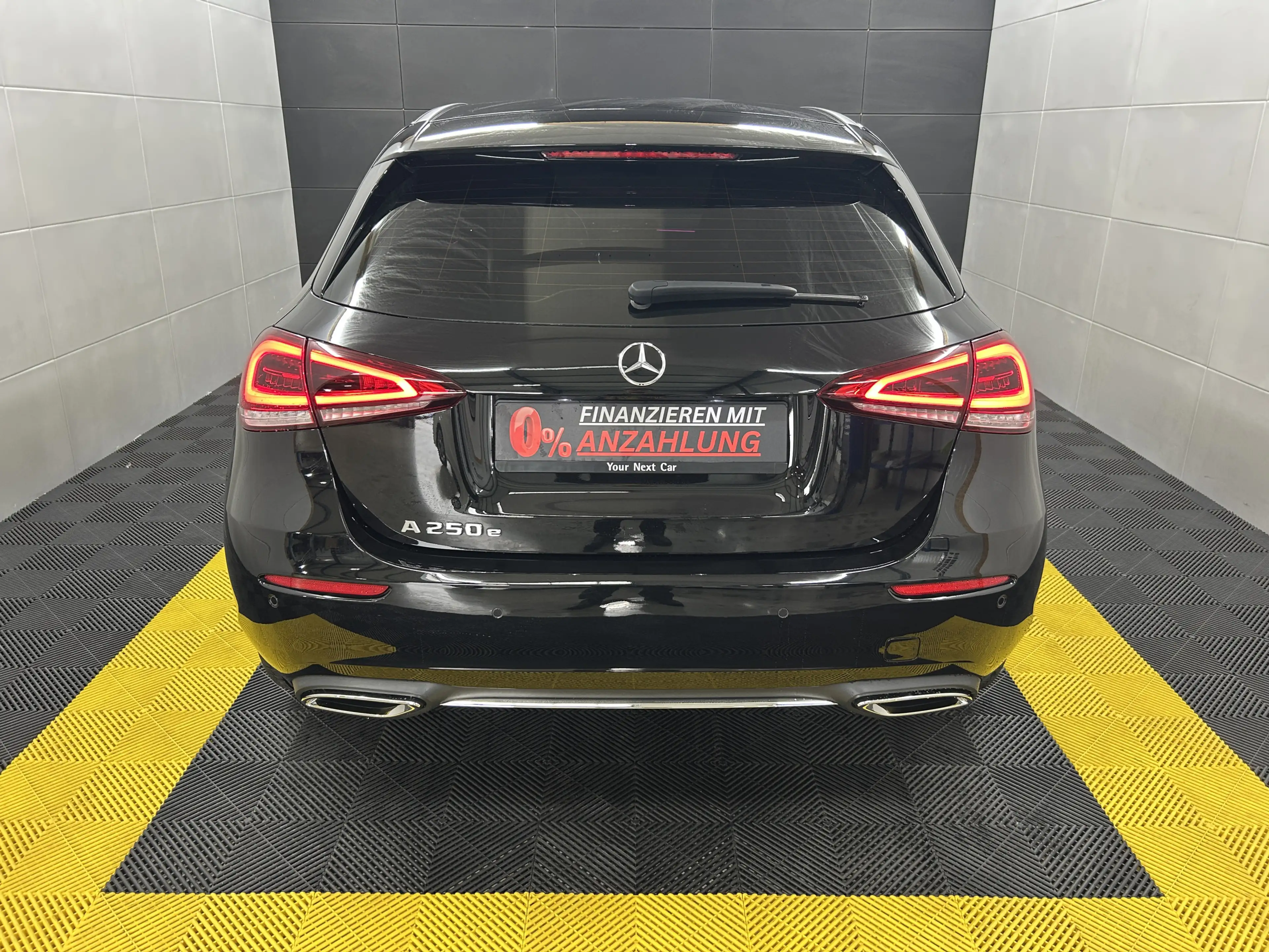 Mercedes-Benz A 250 e Progressive+360°+HUD+Burmester+ACC+LED — photo 5