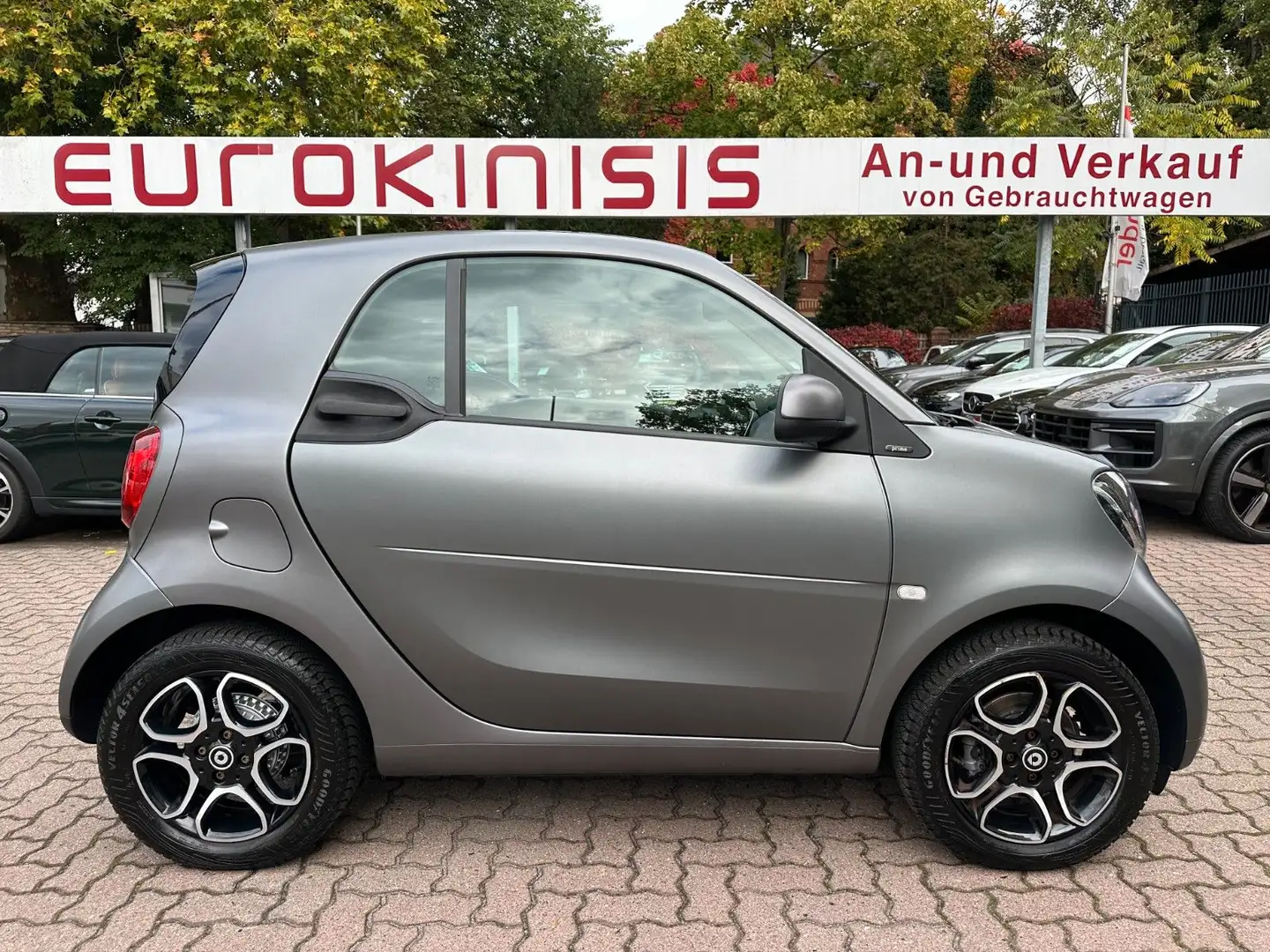 smart forTwo fortwo TWIN prime*PANO*LEDER*AUDIO*SHZ Grau - 1