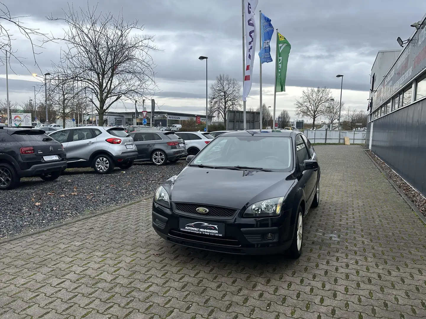 Ford Focus 1.4 Trend*EXPORT*GEWERBE*BASTLER* Schwarz - 2
