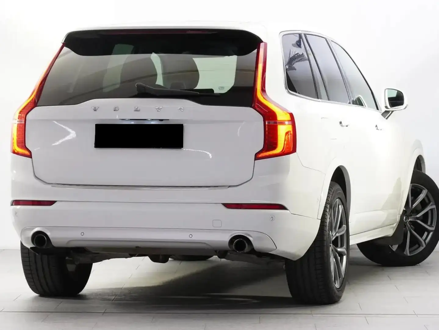 Volvo XC90 XC90 D5 AWD Geartronic Momentum Weiß - 2