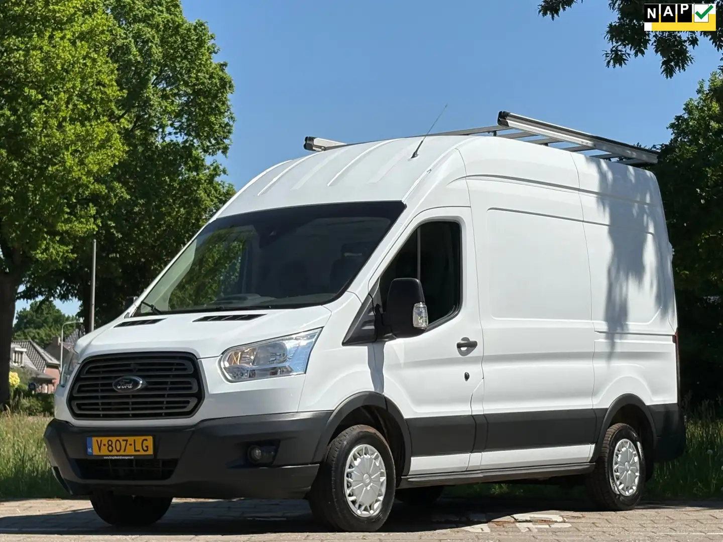 Ford Transit 290 2.2 TDCI L2H3 Trend, 2800KG trekgewicht, airco Blanco - 1