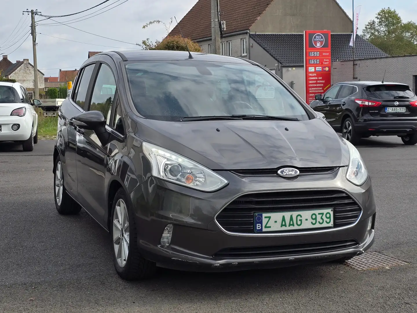 Ford B-Max B-Max 1.5 TDCi Titanium Grijs - 1