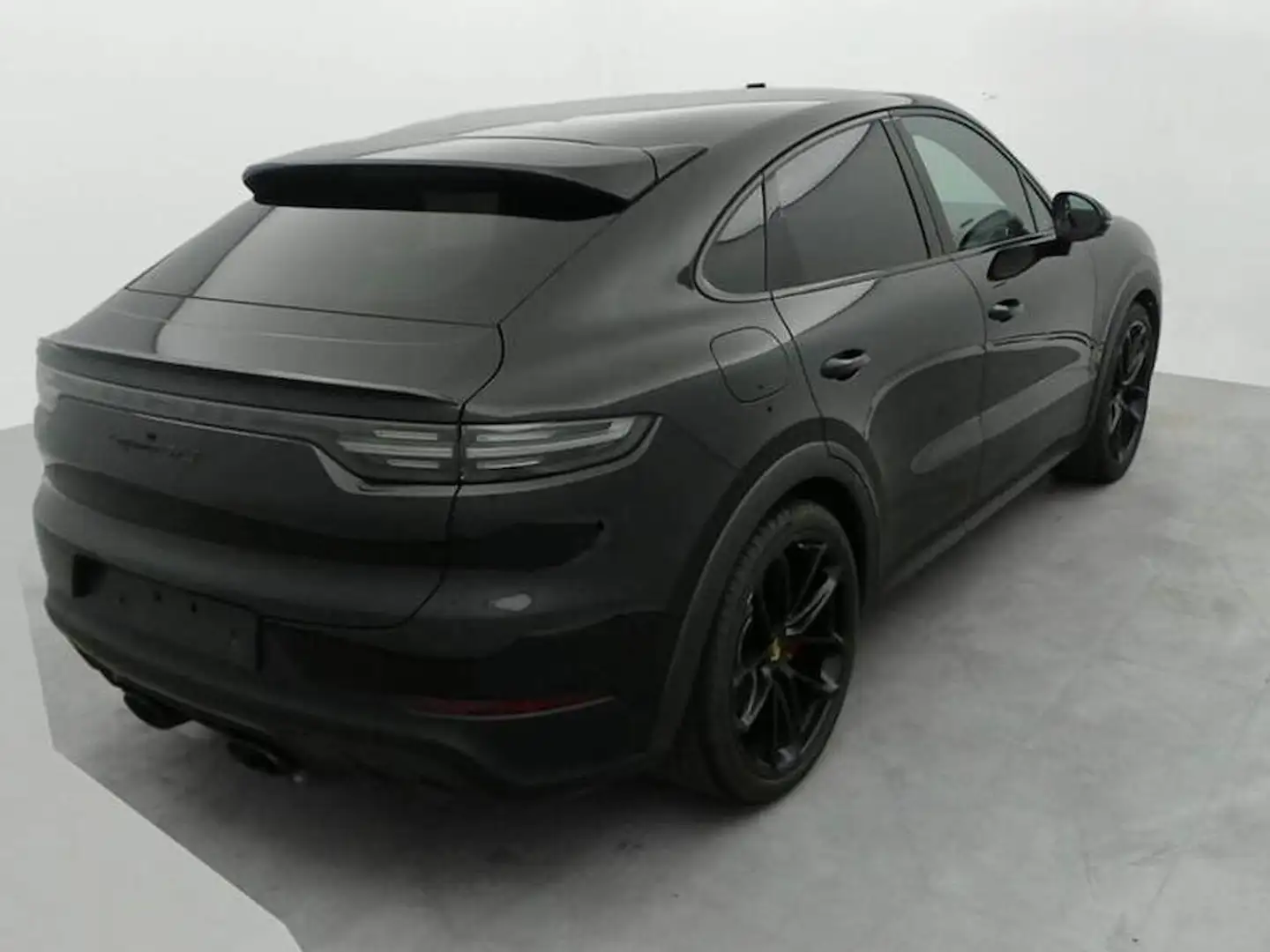 Porsche Cayenne Coupé V8 GTS CARBON*CHRONO*PASM*PDLS*KAM Schwarz - 2