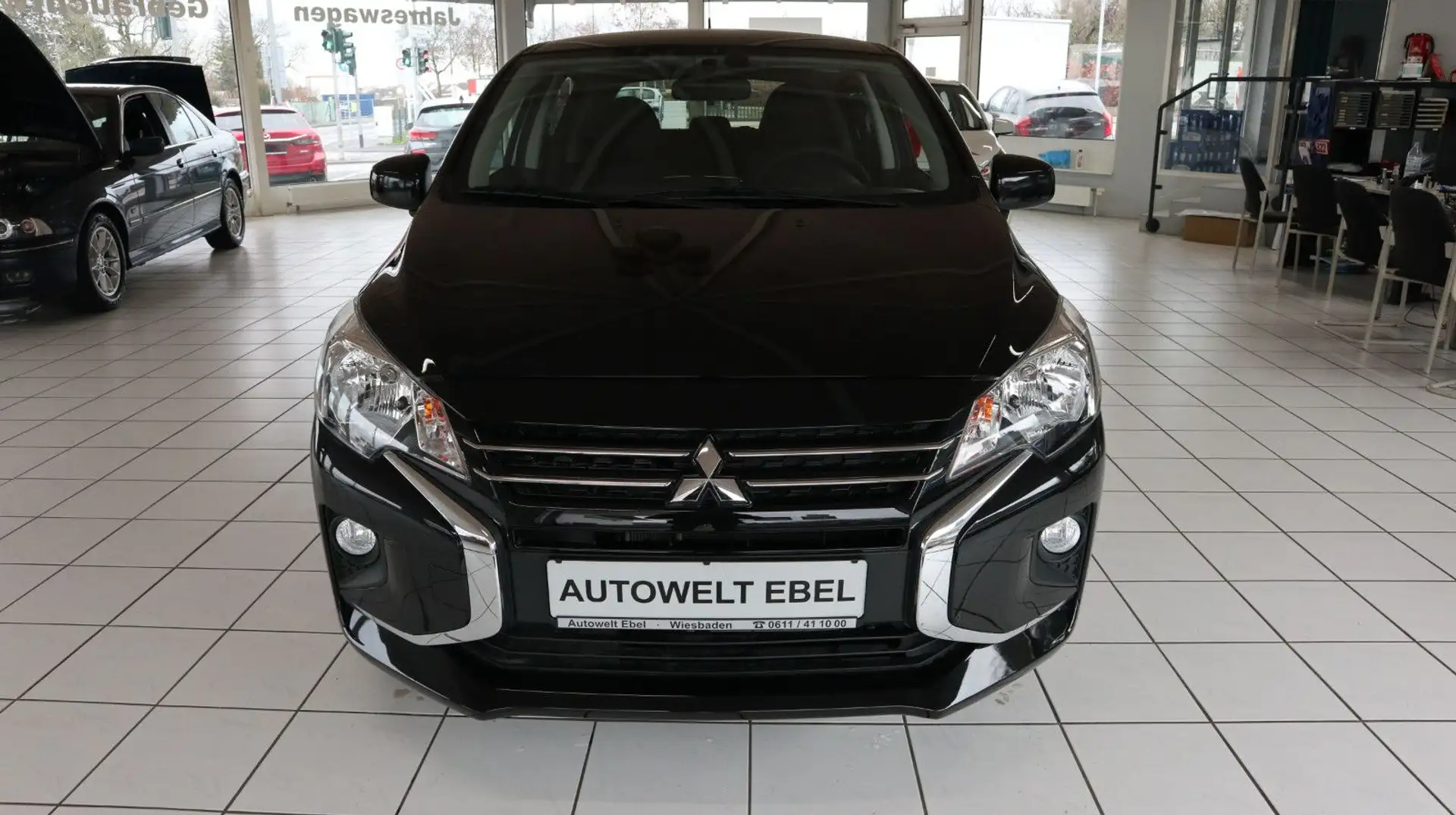 Mitsubishi Space Star *AUTOMATIK*NAVI*1.HAND*TÜV+INSP. NEU* Schwarz - 2