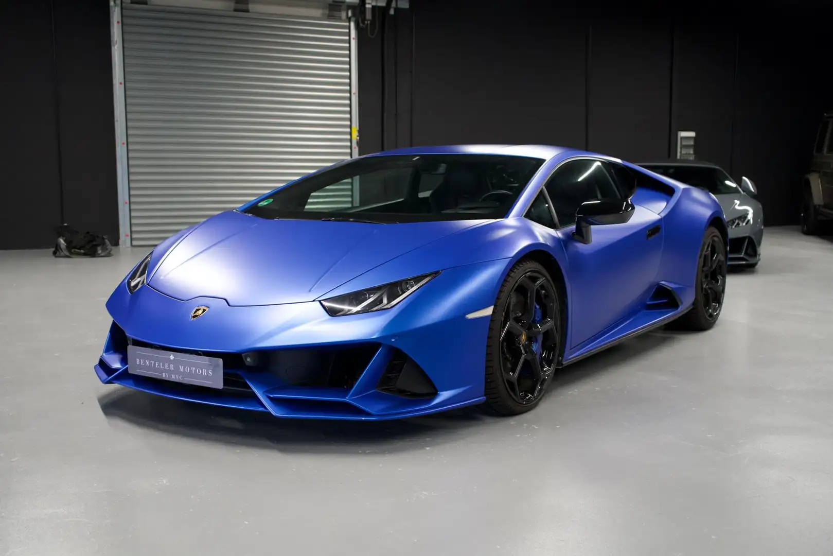 Lamborghini Huracán Huracan EVO AWD MATT BLUE*CAMERA - 2