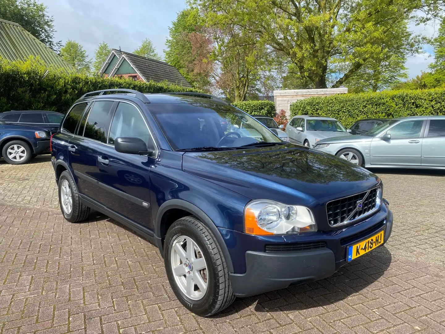 Volvo XC90 2.5 T AWD Momentum 7 pers. Youngtimer Albastru - 2