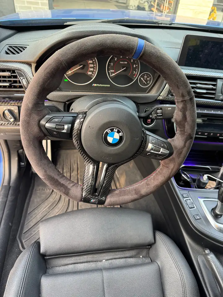 BMW 3 Series photo BMW 3 Series