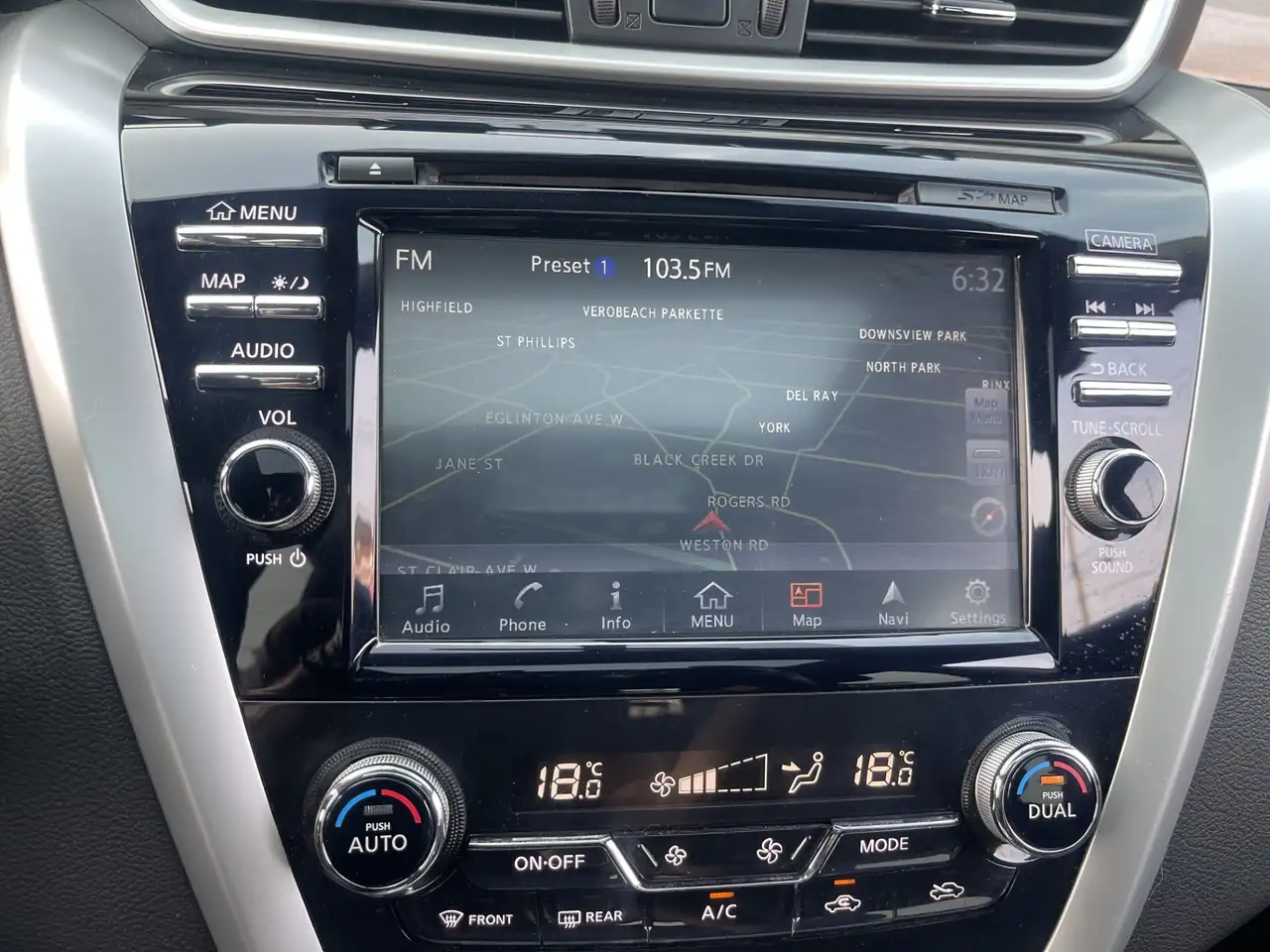 Nissan Murano снимка Nissan Murano