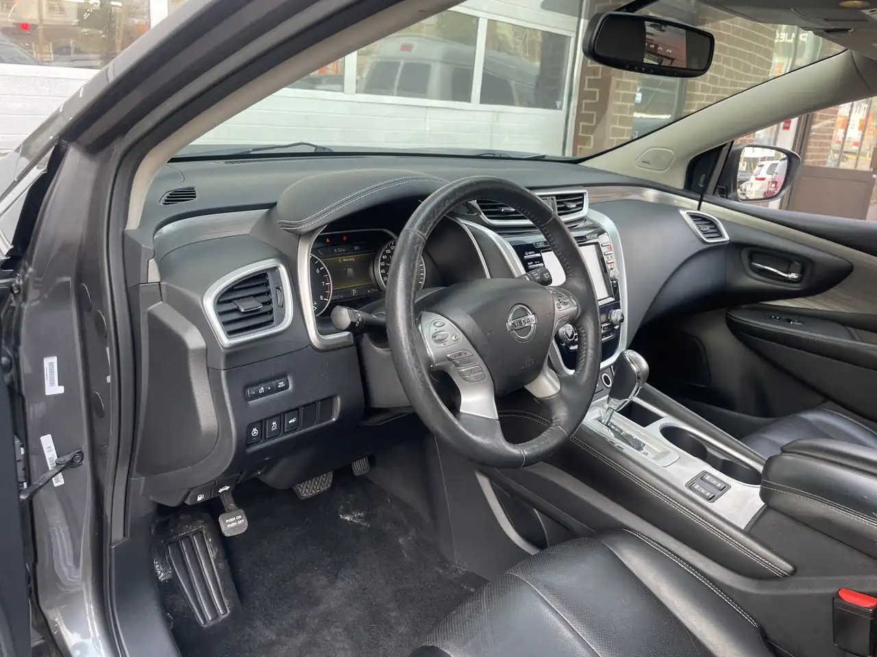 Nissan Murano снимка Nissan Murano