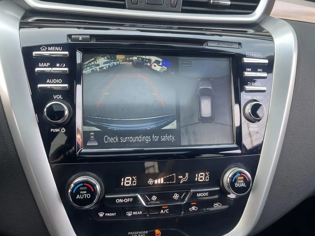 Nissan Murano снимка Nissan Murano
