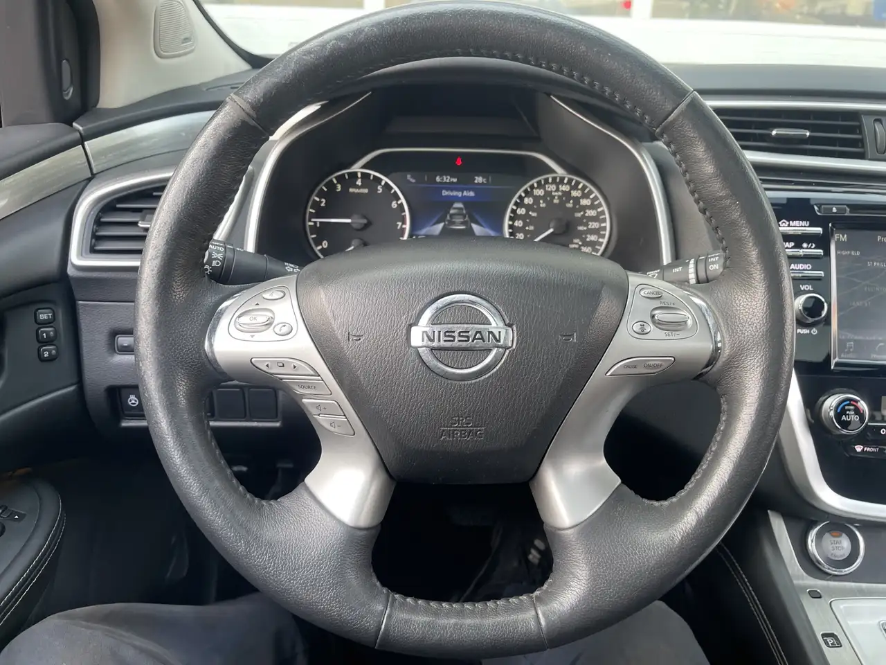 Nissan Murano снимка Nissan Murano