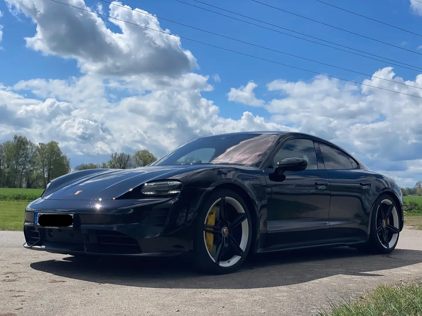 Porsche Taycan Turbo S NP:229.515€ VOLL Carbon Pano Massage Чорний - 2