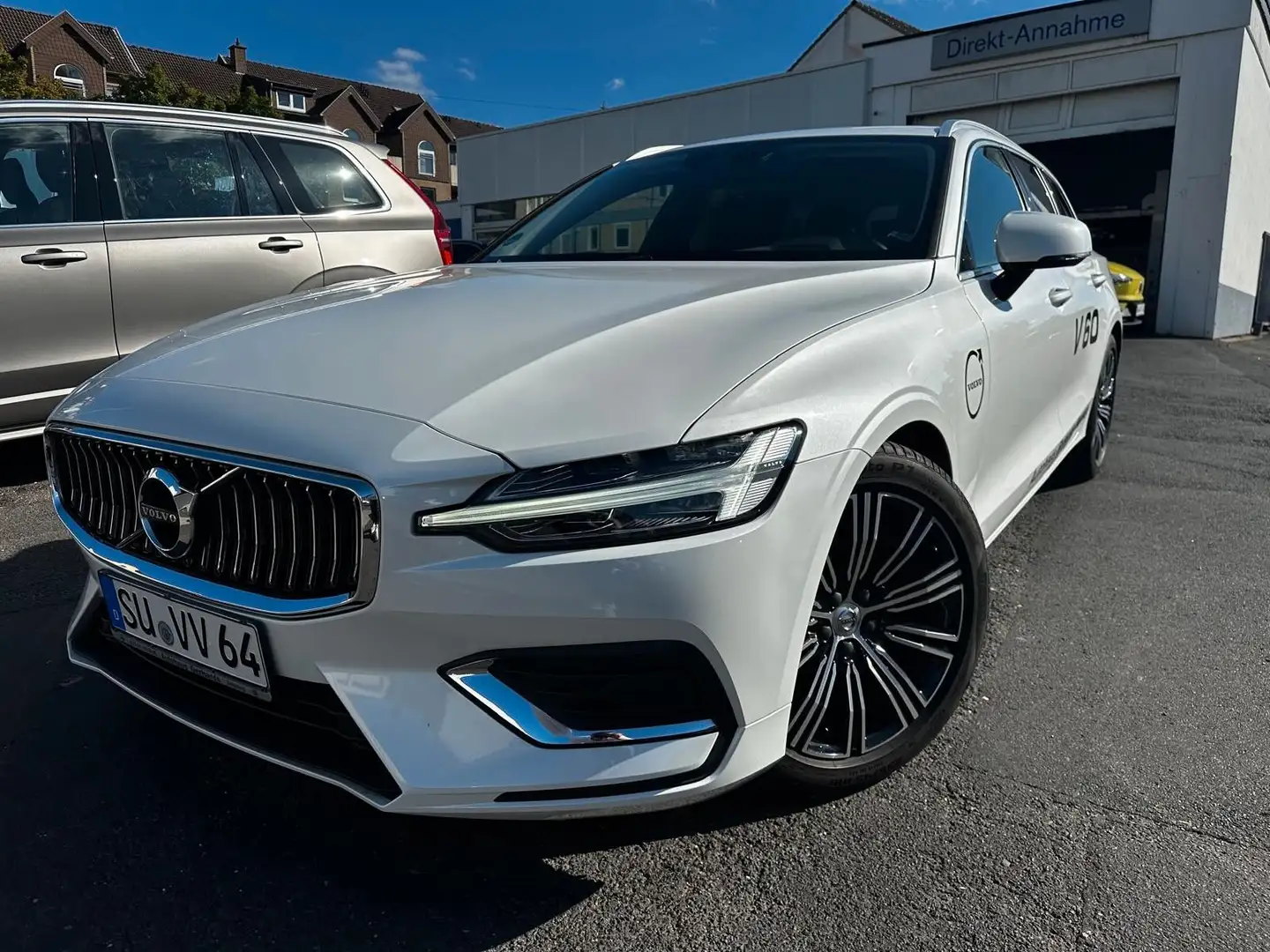 Volvo V60 T4 Inscription, BLIS, Rückfahrkamera, Memory Blanc - 1