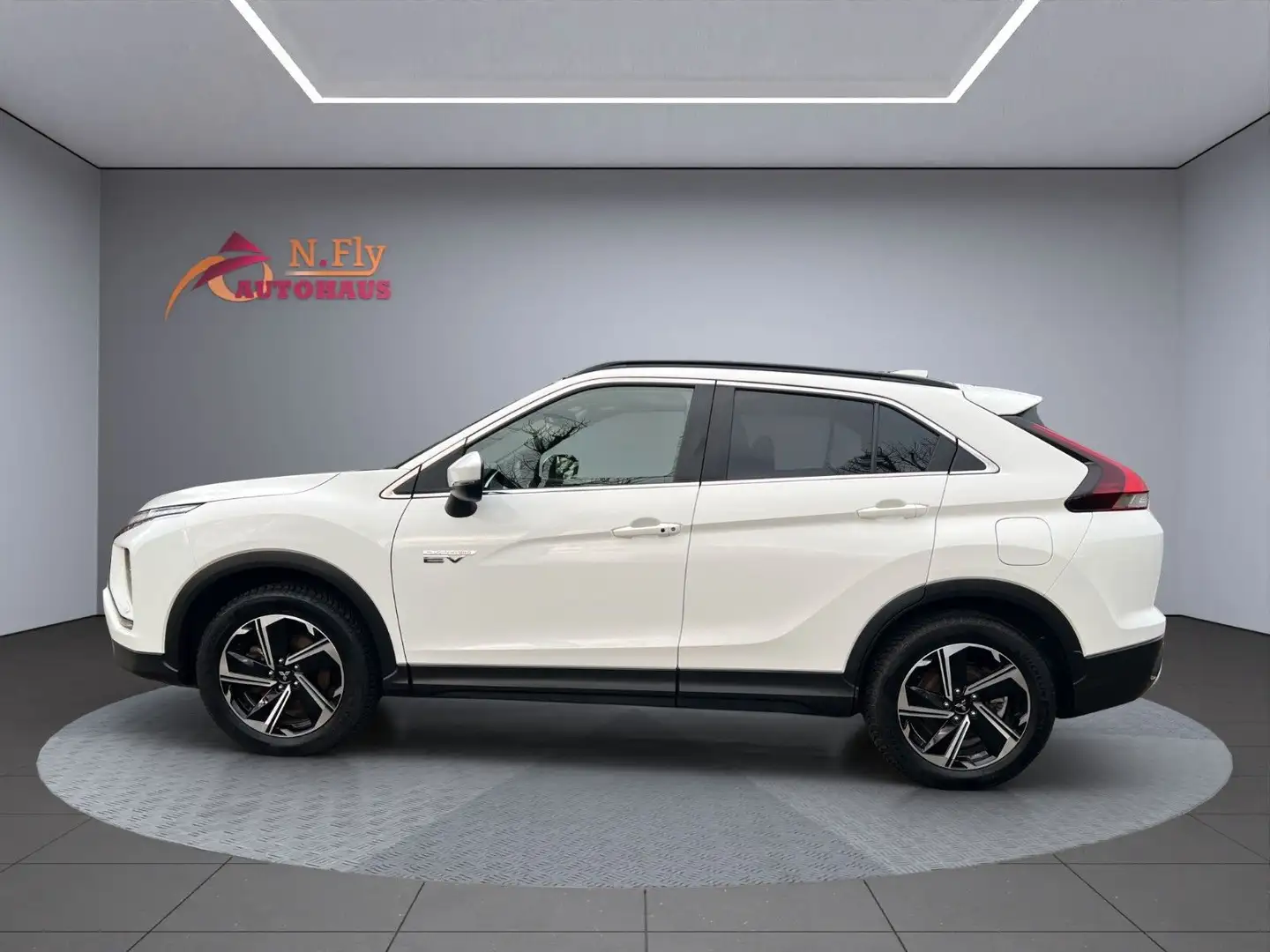 Mitsubishi Eclipse Cross Plus Hybrid 4WD Plus Blanco - 2